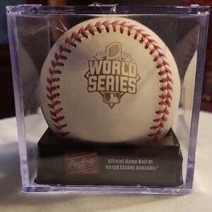 Rawlings World Series Baseball with Red Stitching